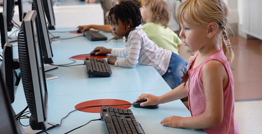 Педофилы используют "Википедию"