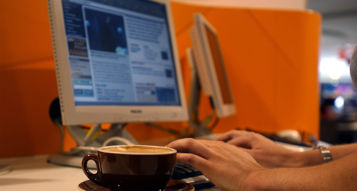 Евросоюз призывает подписать договор об интернете