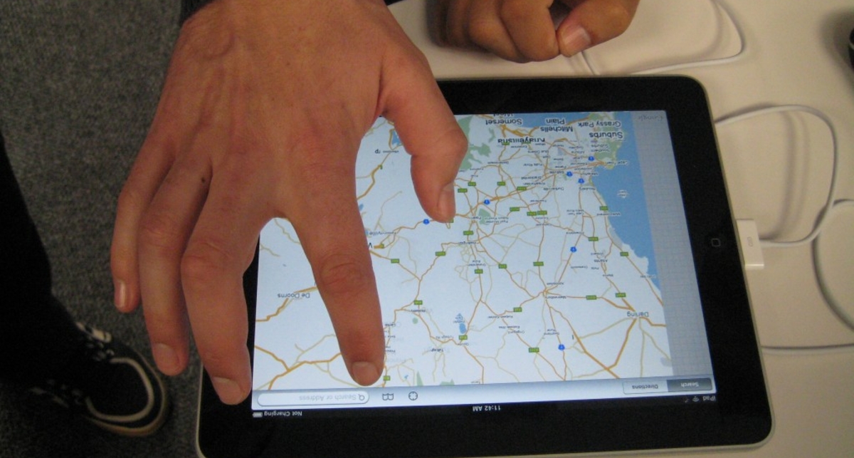 Google Maps обзавелся голосовым поиском
