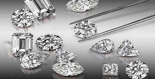 Автор социальной сети feelfame.com обманывал известных людей