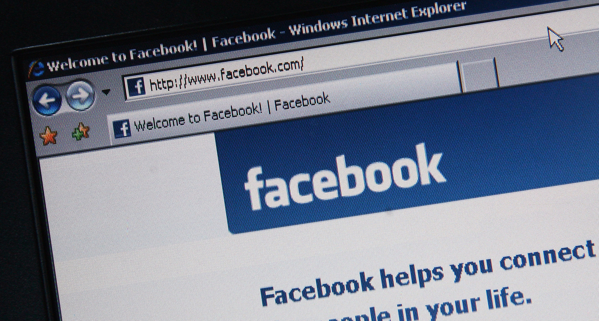 Facebook внедрил функционал Twitter