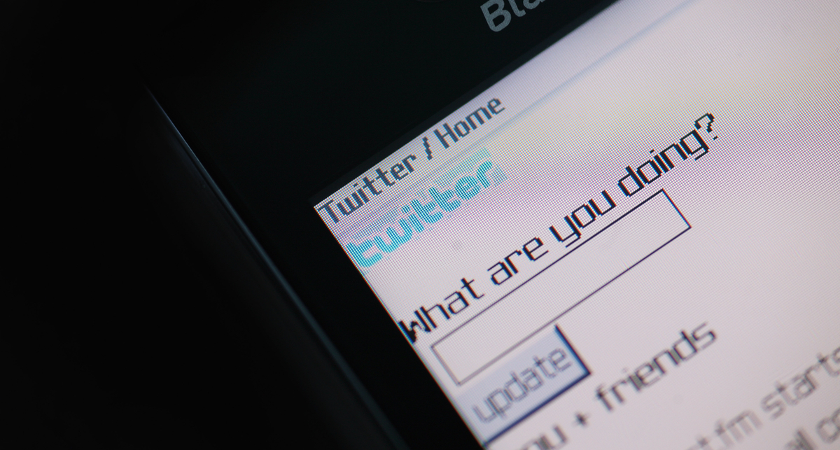 Twitter теряет трафик