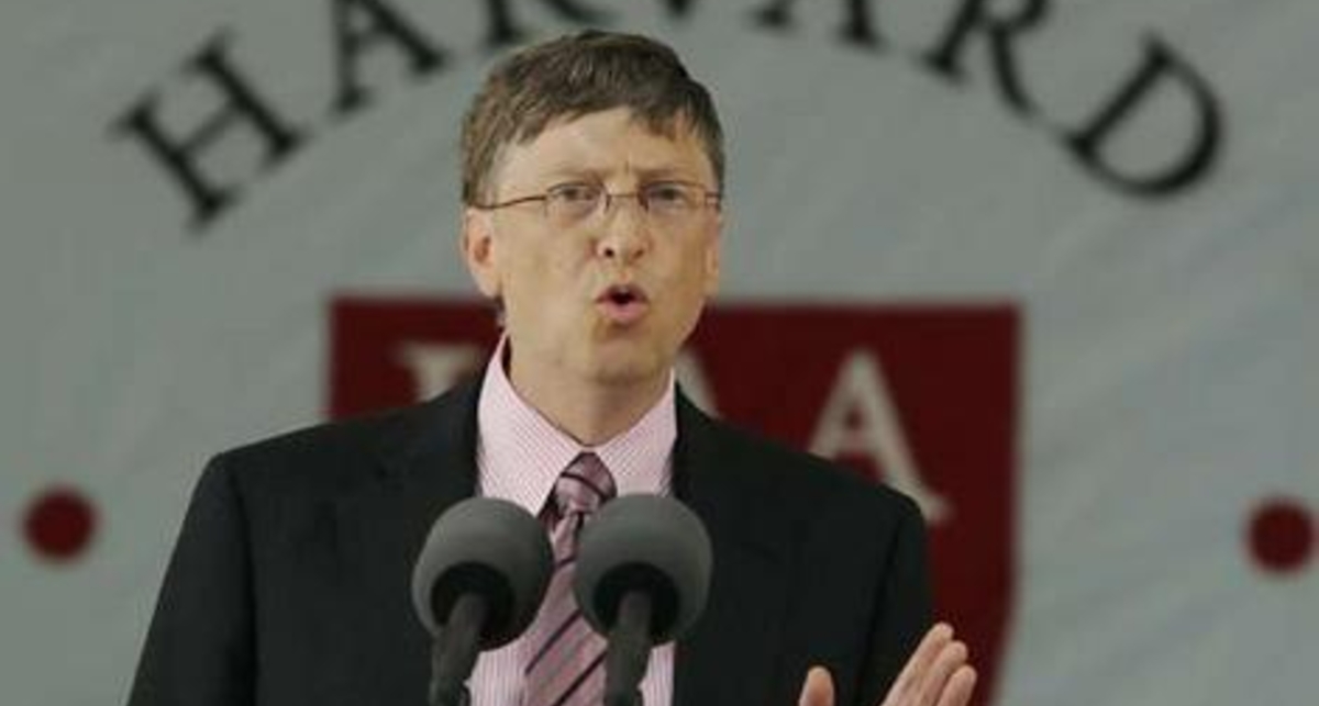 Билл Гейтс: интернет заменит обучение в вузах