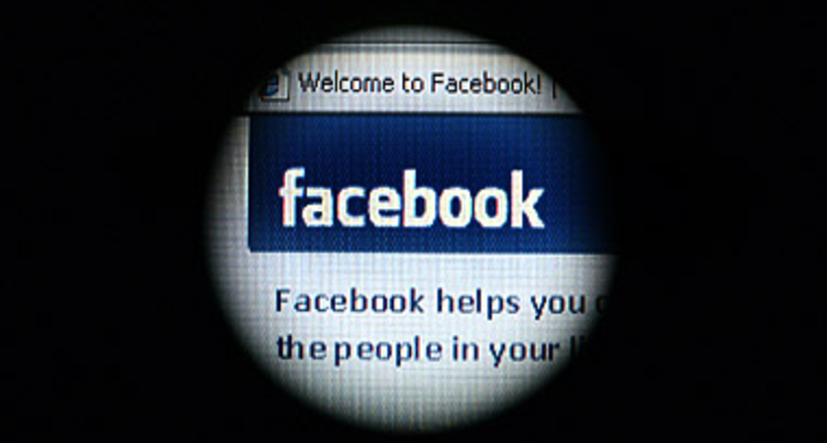 Чаще всего для авторизации используют Facebook-логин