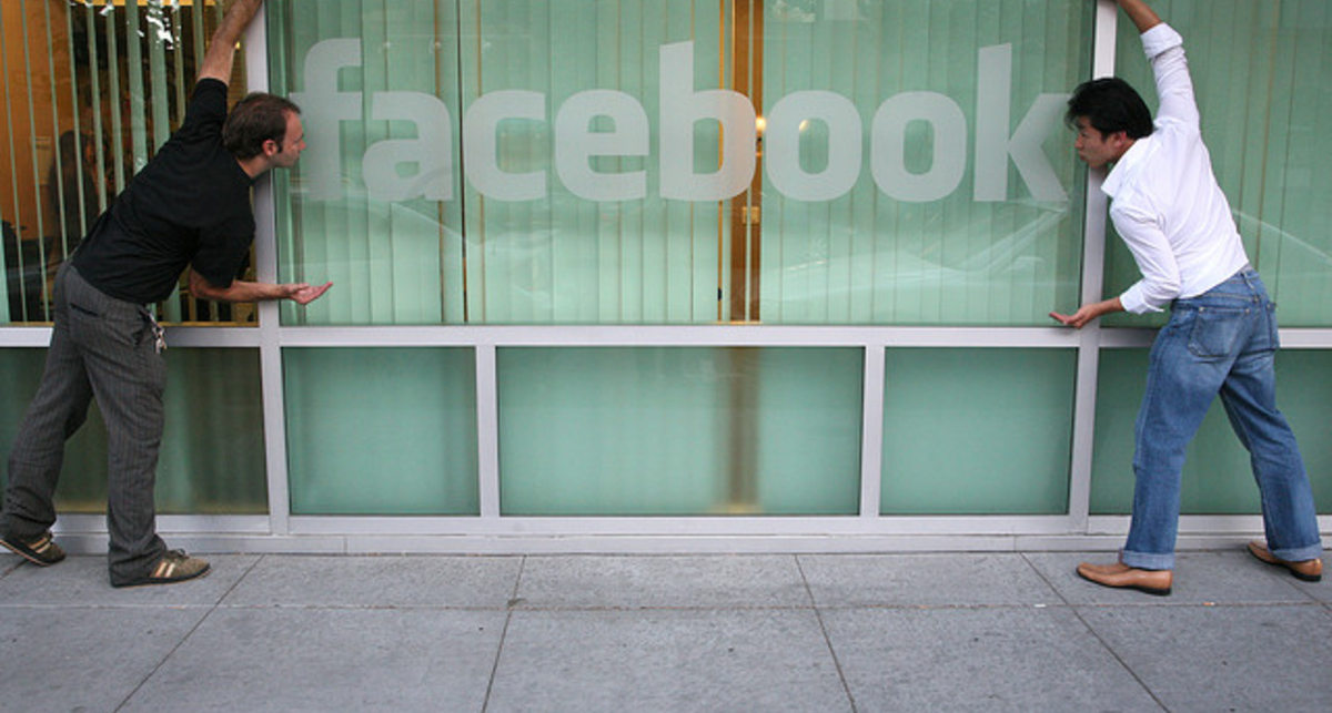 Более 70% компьютеров заражаются через Facebook