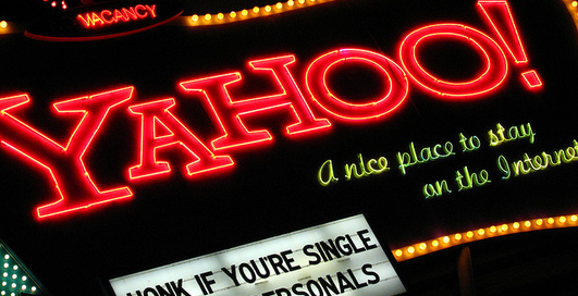 Yahoo увеличила прибыль в два раза