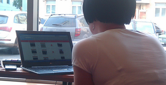 Facebook начал искать пользователей  "В контакте"