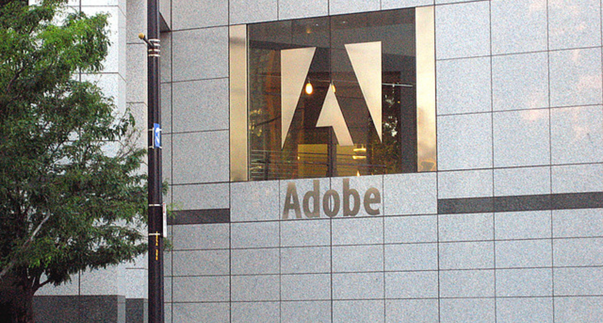 Adobe получила миллиардный доход
