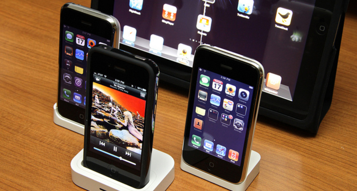 Apple хочет превратить iPhone 5 и iPad 2  в электронные кошельки