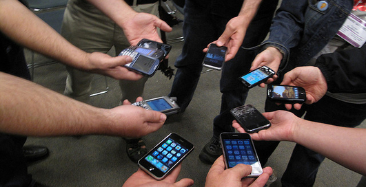 В прошлом году было продано почти 1,4 мдрд. мобильных телефонов
