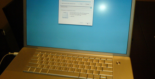 В онлайне появились личные данные 83 тыс. человек