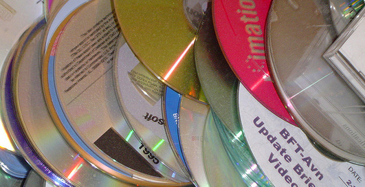 В Нидерландах готовят налог на CD и DVD