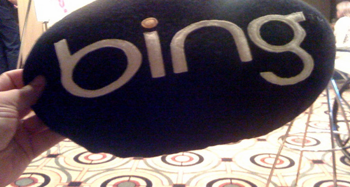 Поисковый сервис  Bing получил более 30% американского рынка