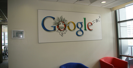 Google умеет искать по Facebook, Quora и Gowalla