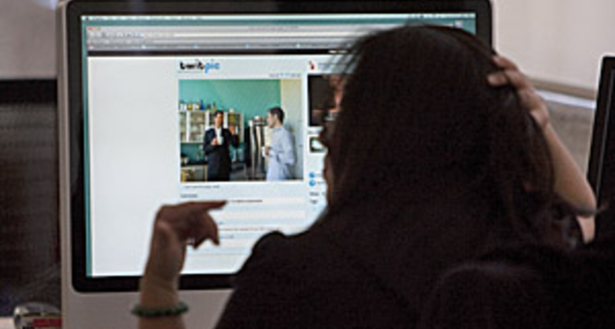 На игры в Facebook тратят всего 10% времени