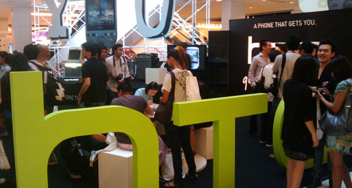 Google решила помочь HTC патентами для борьбы с Apple