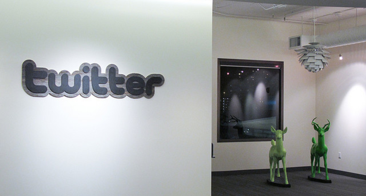 Аудитория Twitter превысила 400 млн пользователей в месяц