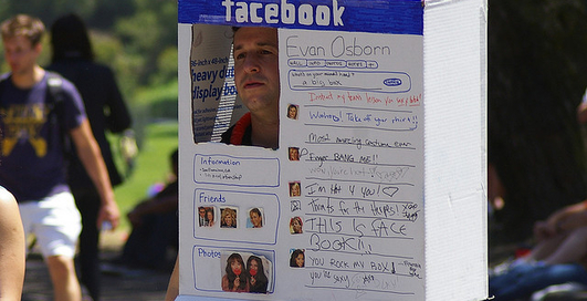 Facebook будет присылать меньше уведомлений