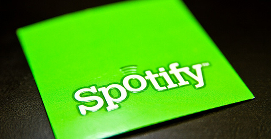 Spotify положительно влияет на снижение уровня пиратства