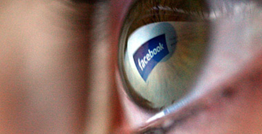 Facebook грозит стотысячный штраф