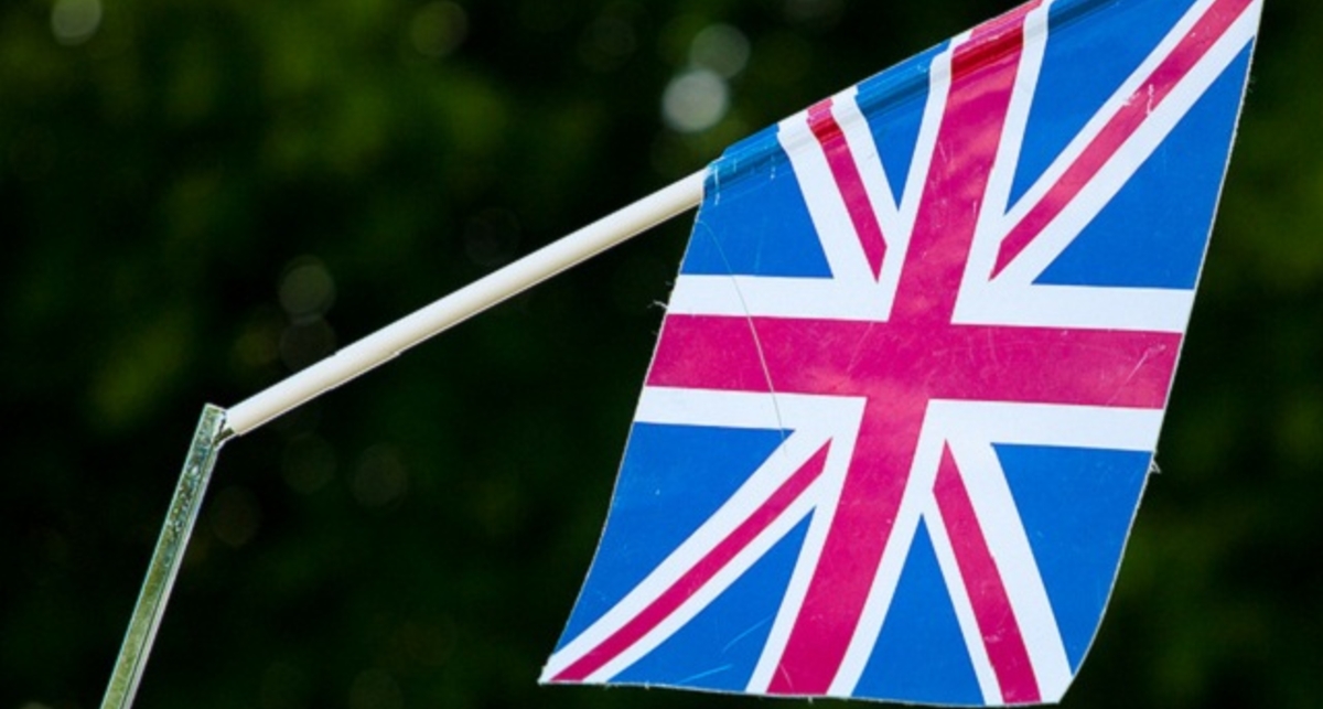 Большинство британцев выступают за ограничение свободы социальных сетей