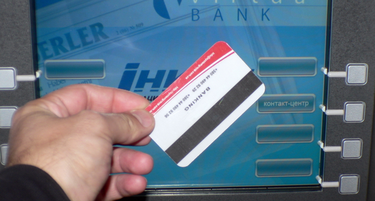 Сотрудники McDonald’s крали номера кредиток клиентов компании