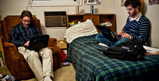 Пользователи социальных сетей выбирают смартфоны