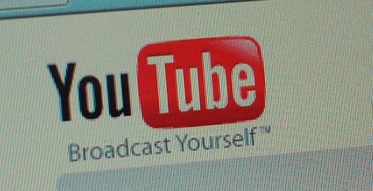За год на YouTube было просмотрено более 1 триллиона видеороликов