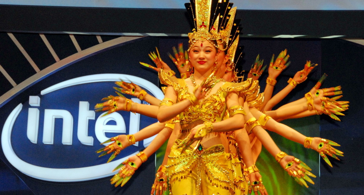 Intel готовит планшет и смартфон на платформе Android