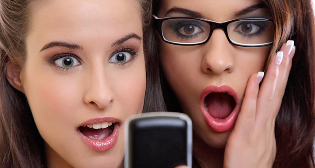 Забавные СМС-поздравления с 8 марта