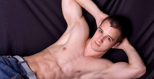 Как накачать пресс в домашних условиях