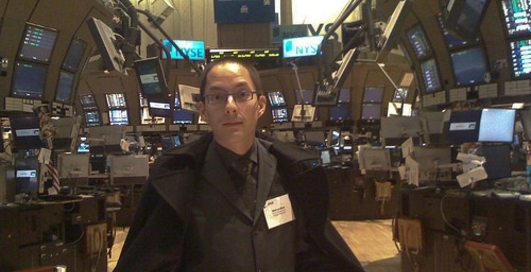 Индексы бирж незначительно выросли