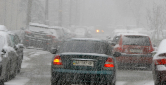 Паника отменяется: огромных пробок в Киеве из-за снега не будет
