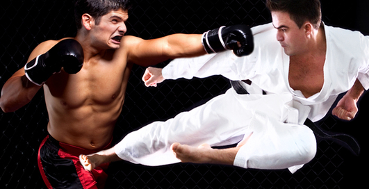 Бокс против каратэ: что круче?