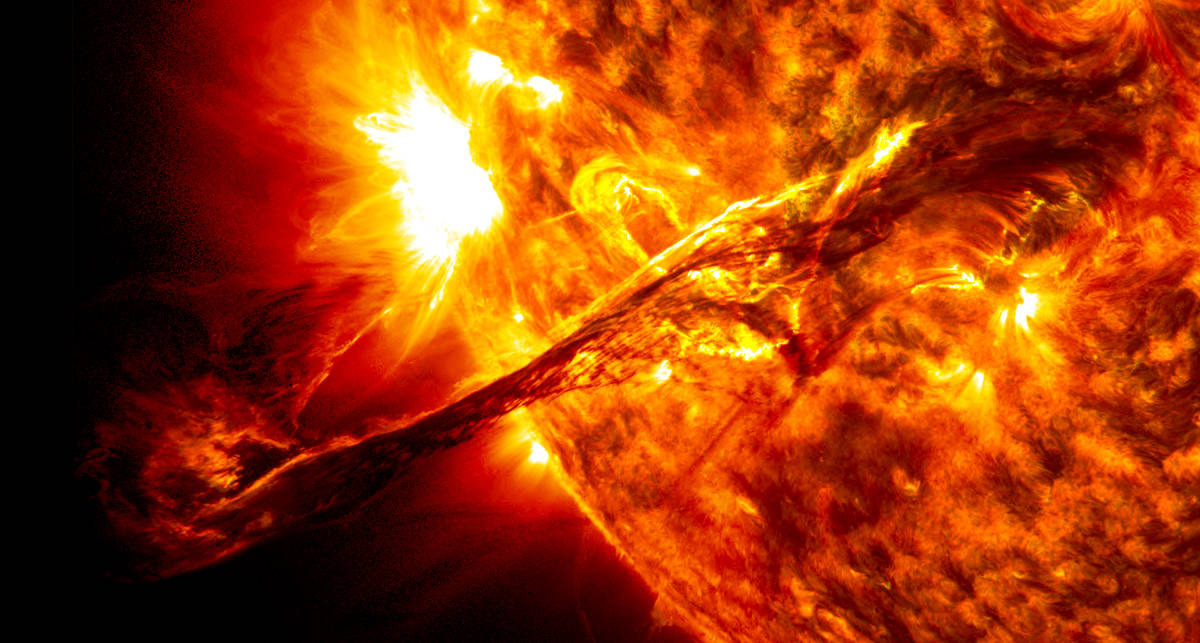 Міфи про космос: температура метеоритів та колір Сонця