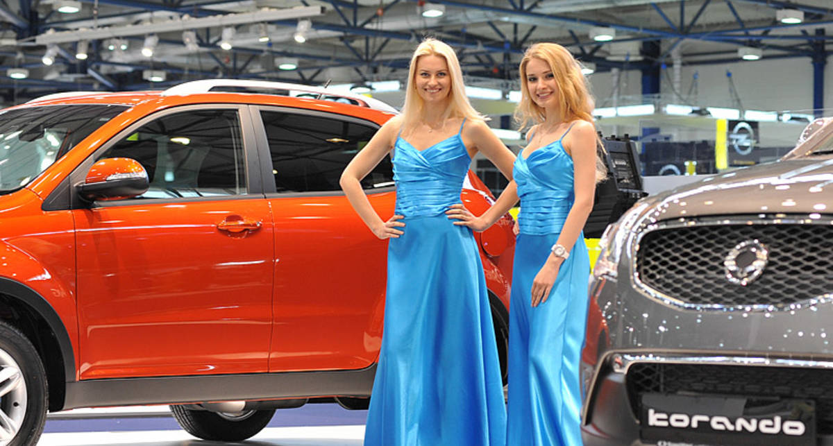 SIA 2012: Автомобильные бренды приготовили 10 премьер