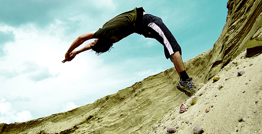 Дарвин Light: очень больно и очень смешно (видео)