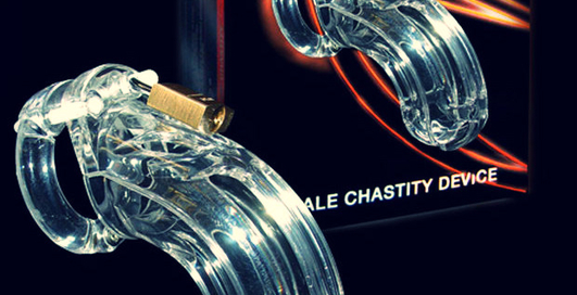 Самые жуткие секс игрушки - мастурбатор и перчатка для фистинга