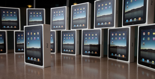 Apple сокращает объемы заказов iPad