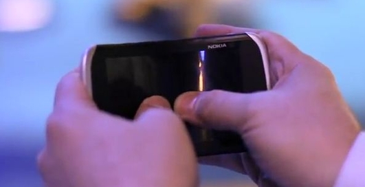 Nokia представила прототип гибкого телефона