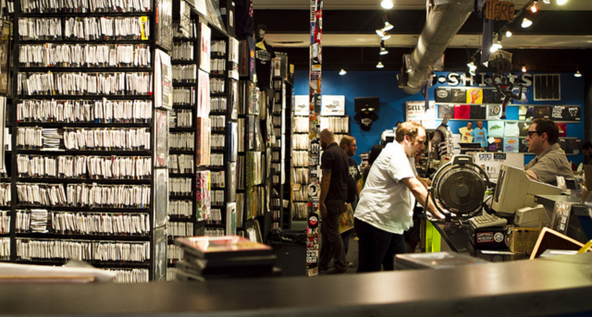 Компакт-диски уходят в прошлое