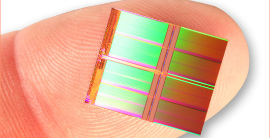 Компании Intel и Micron создали миниатюрные чипы памяти