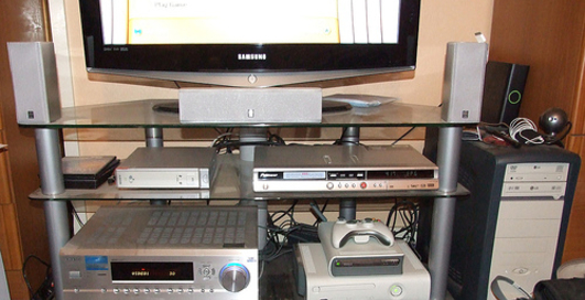 Домашние кинотеатры научили ловить Wi-Fi-сигналы