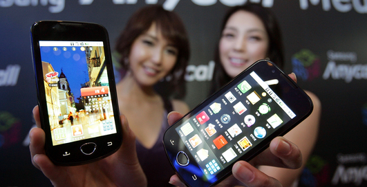 RIM готовит собственный интернет-планшет и сенсорный телефон