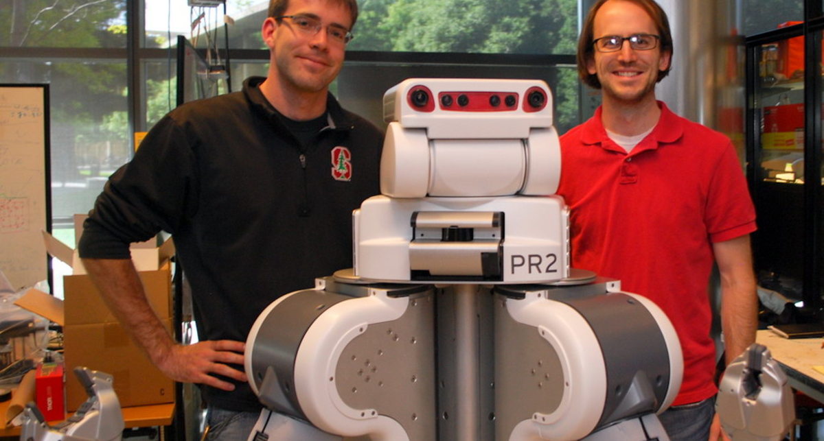 Kinect подключили к роботу PR2 (видео)