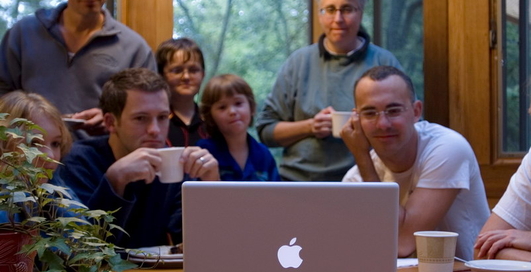 Apple присматривается к процессорам Sandy Bridge