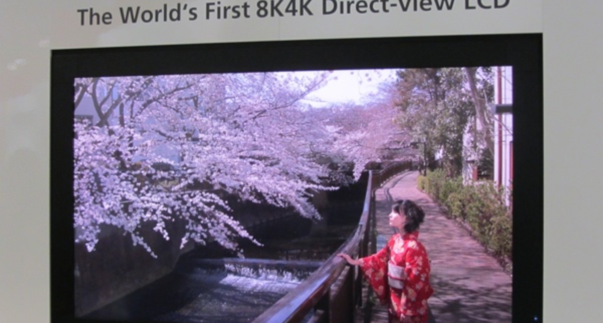 Sharp демонстрирует телевизор с невероятно высоким качеством