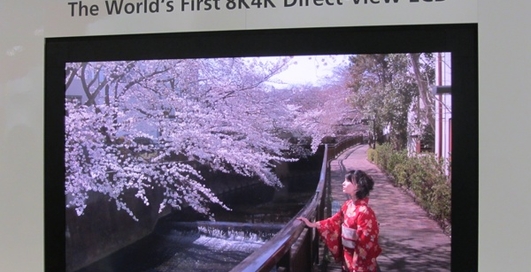 Sharp демонстрирует телевизор с невероятно высоким качеством