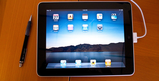 Пользователи предпочитают планшеты нетбукам