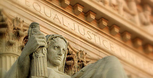 Киберхулигана оправдали